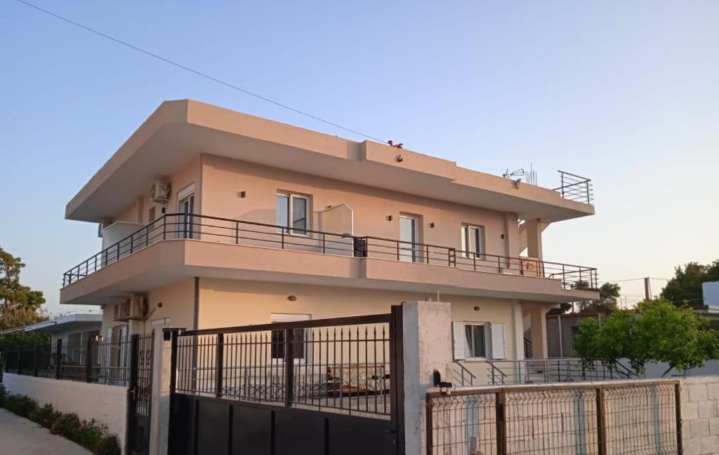 Villa Hysesani Vlorë Exteriér fotografie